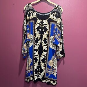 Brand new top from Dillards.